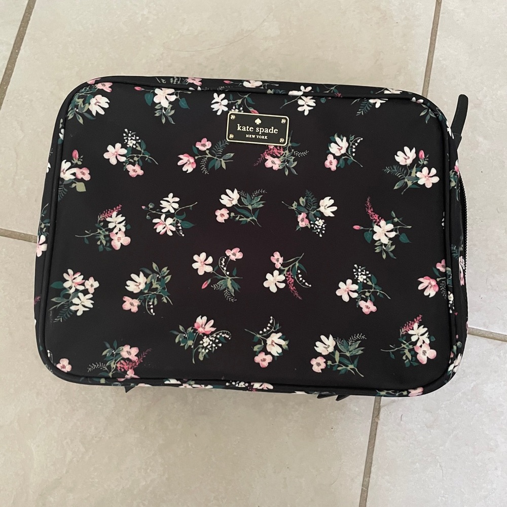 Kate spade travel bag